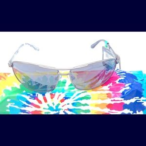 - Foster grant unisex sunglasses. New